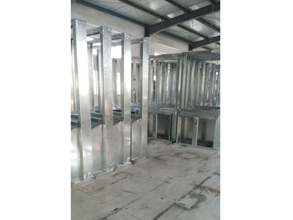 廣告垃圾箱正在制作